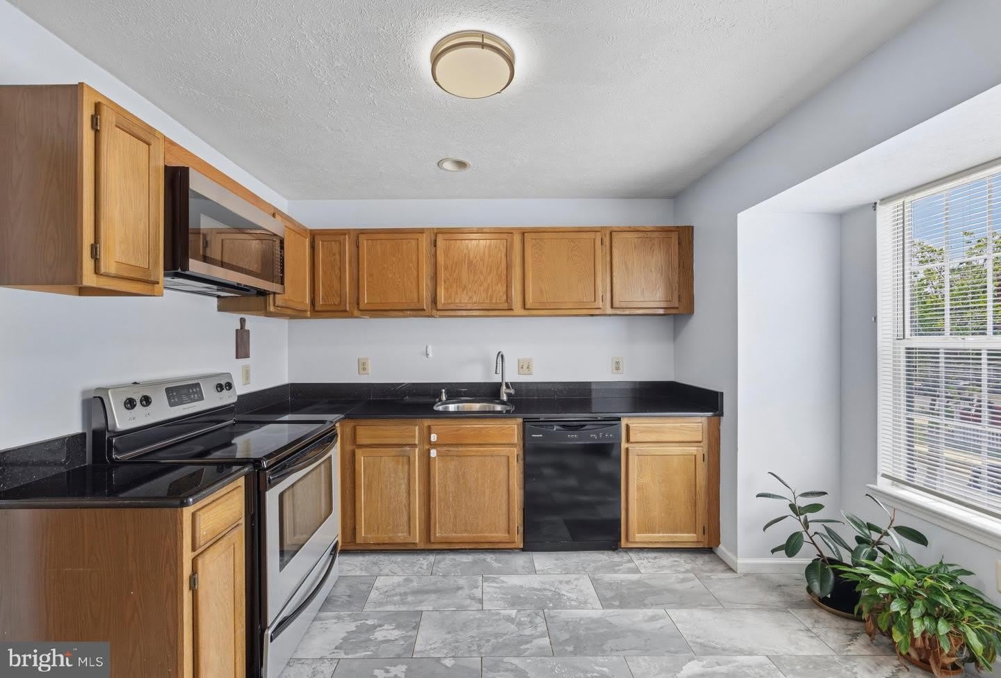 1518 DEEP GORGE CT – photo 4