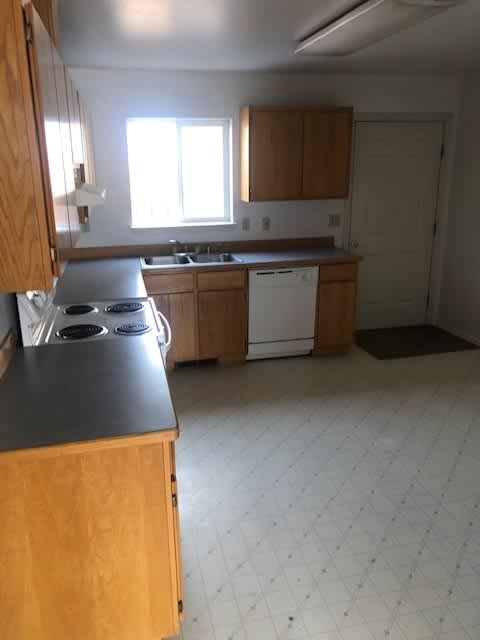 207 East Center Street – photo 2