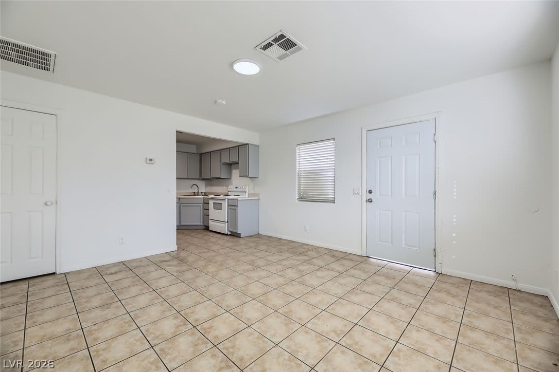 2133 Ellis Street – photo 4
