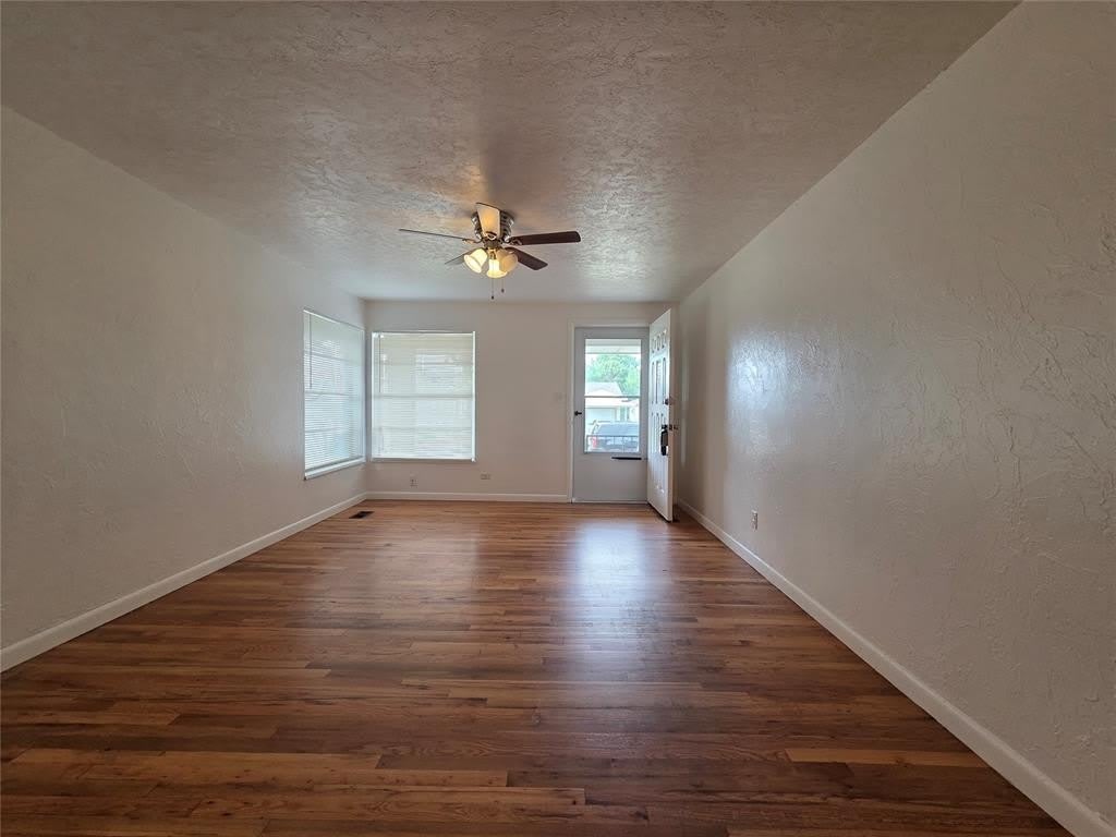 1005 Sw 53Rd Street – photo 2