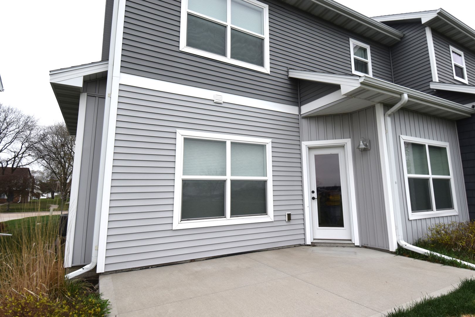 3 Bedroom Golf Course Townhome – photo 2