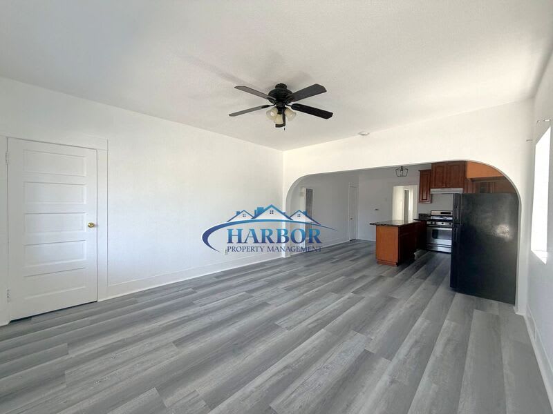 645 W 15Th Street – photo 3