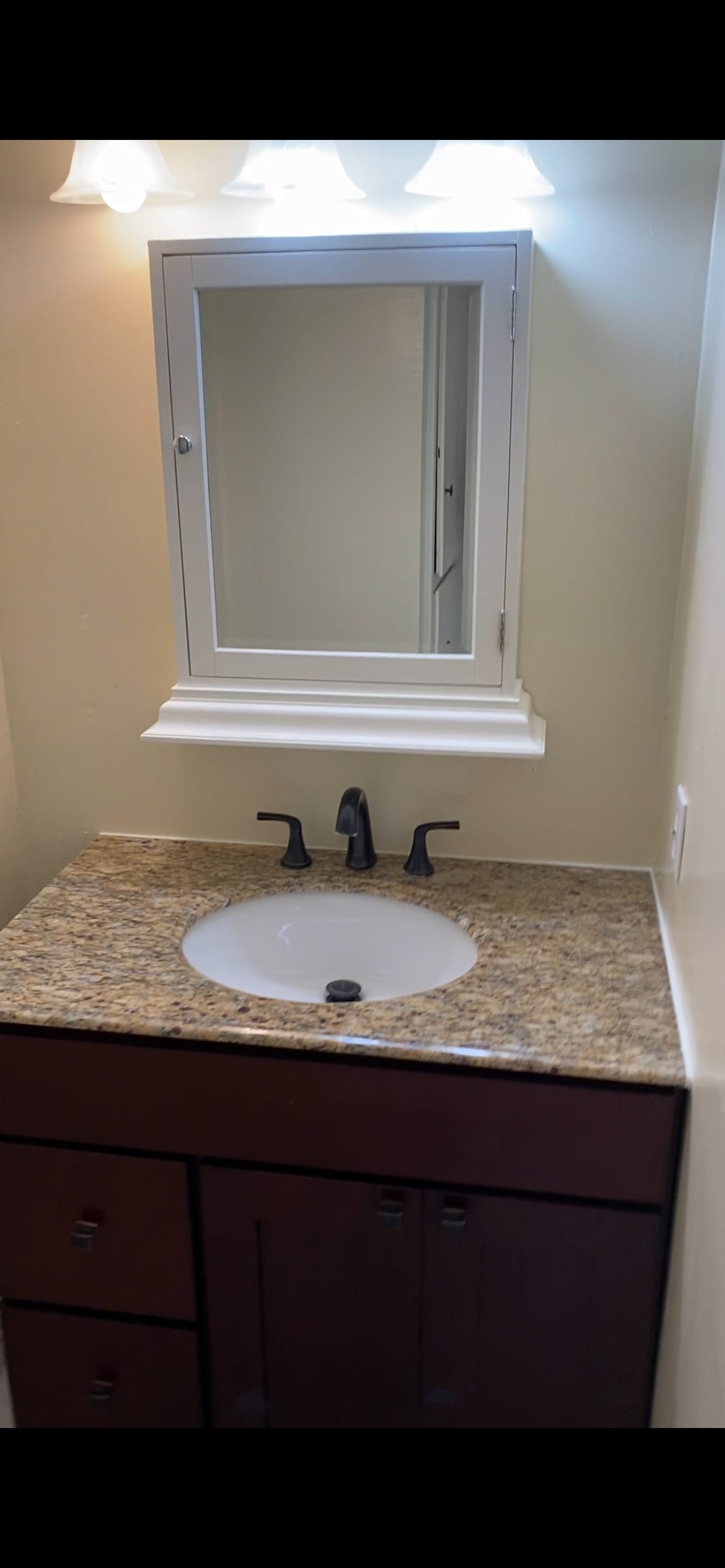 2119 Earl Avenue – photo 1
