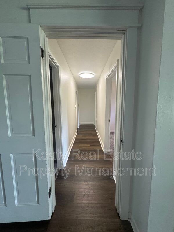 214 Dover Dr – photo 2