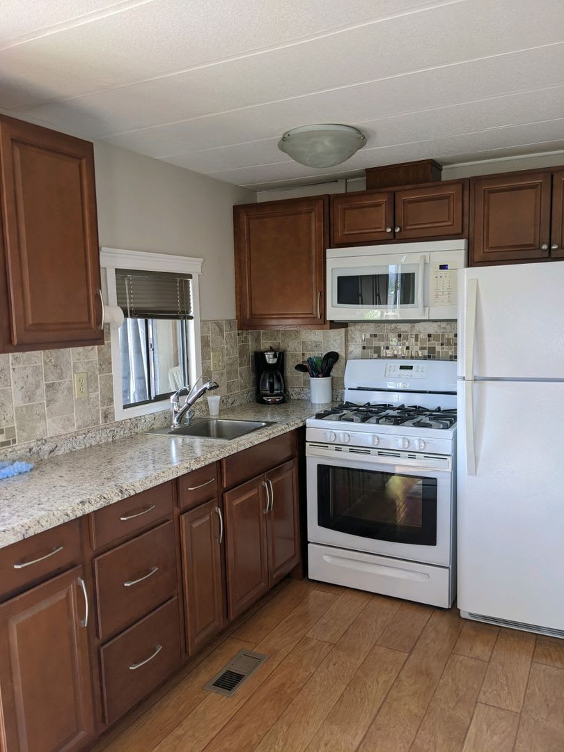 1 Bedroom for Rent – photo 5