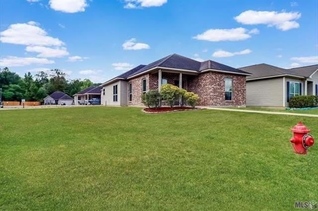 10832 Moss Pointe Drive – photo 5