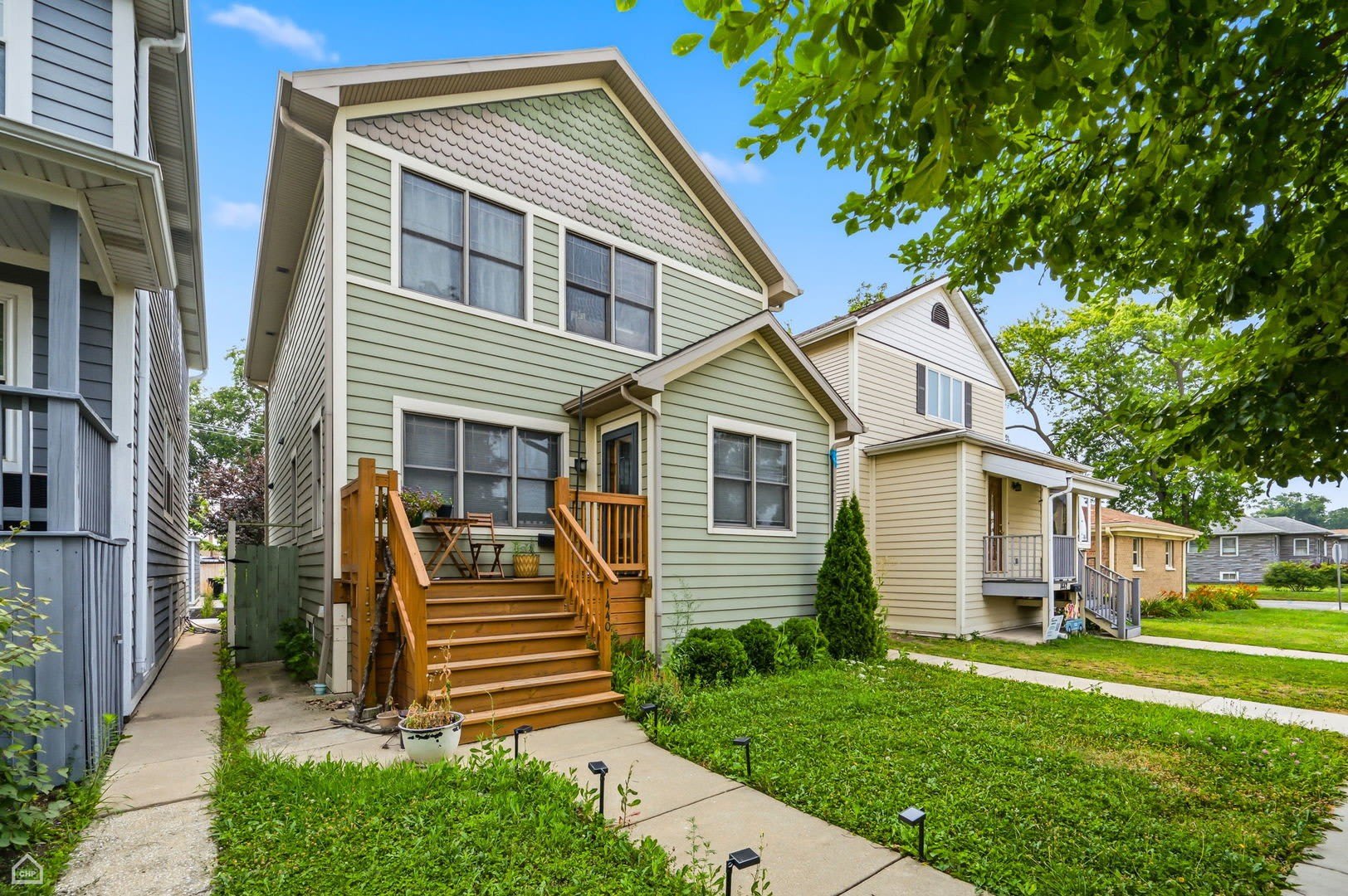 1440 Circle Avenue – photo 2