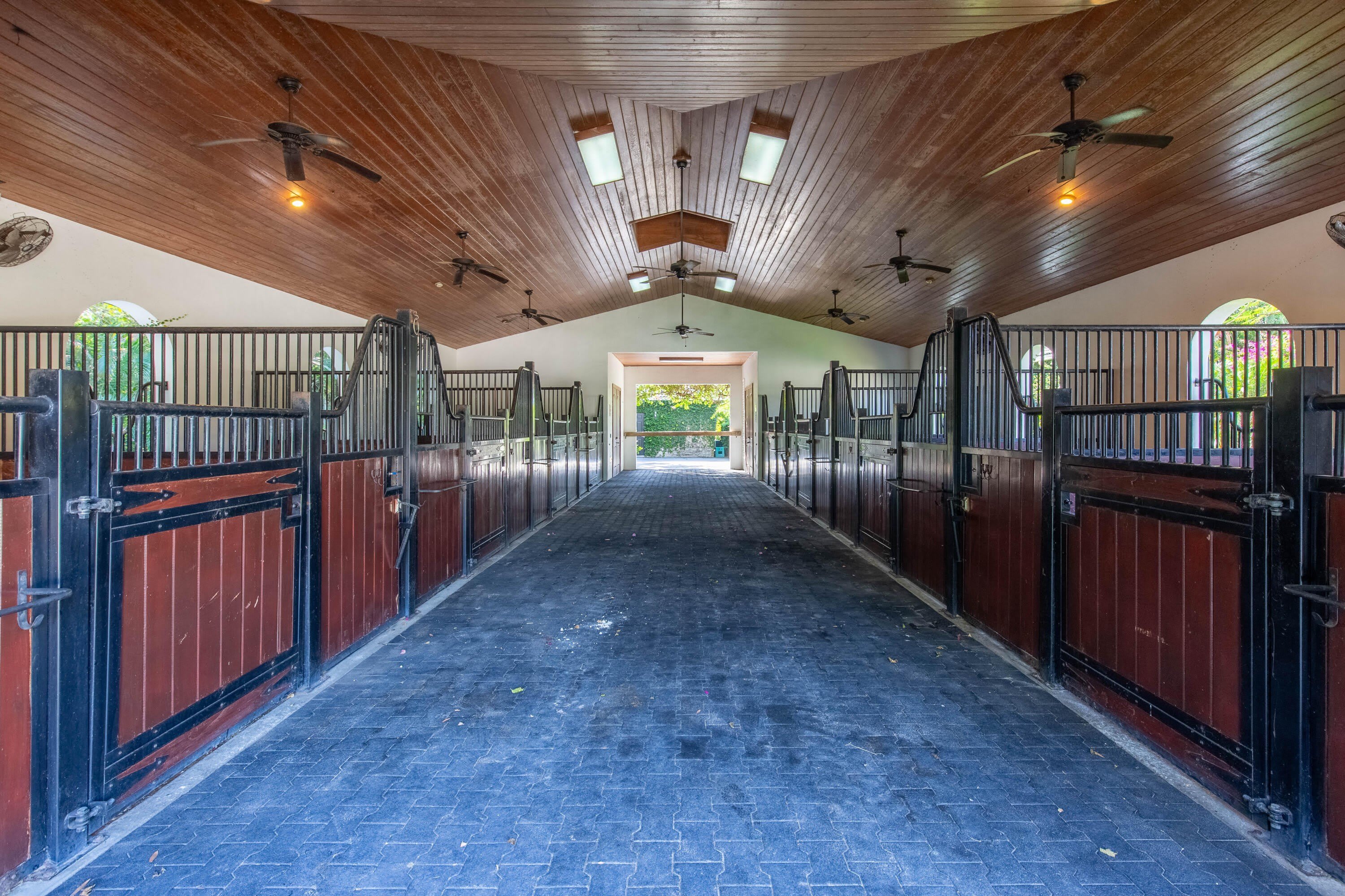 2583 Appaloosa Trail – photo 2
