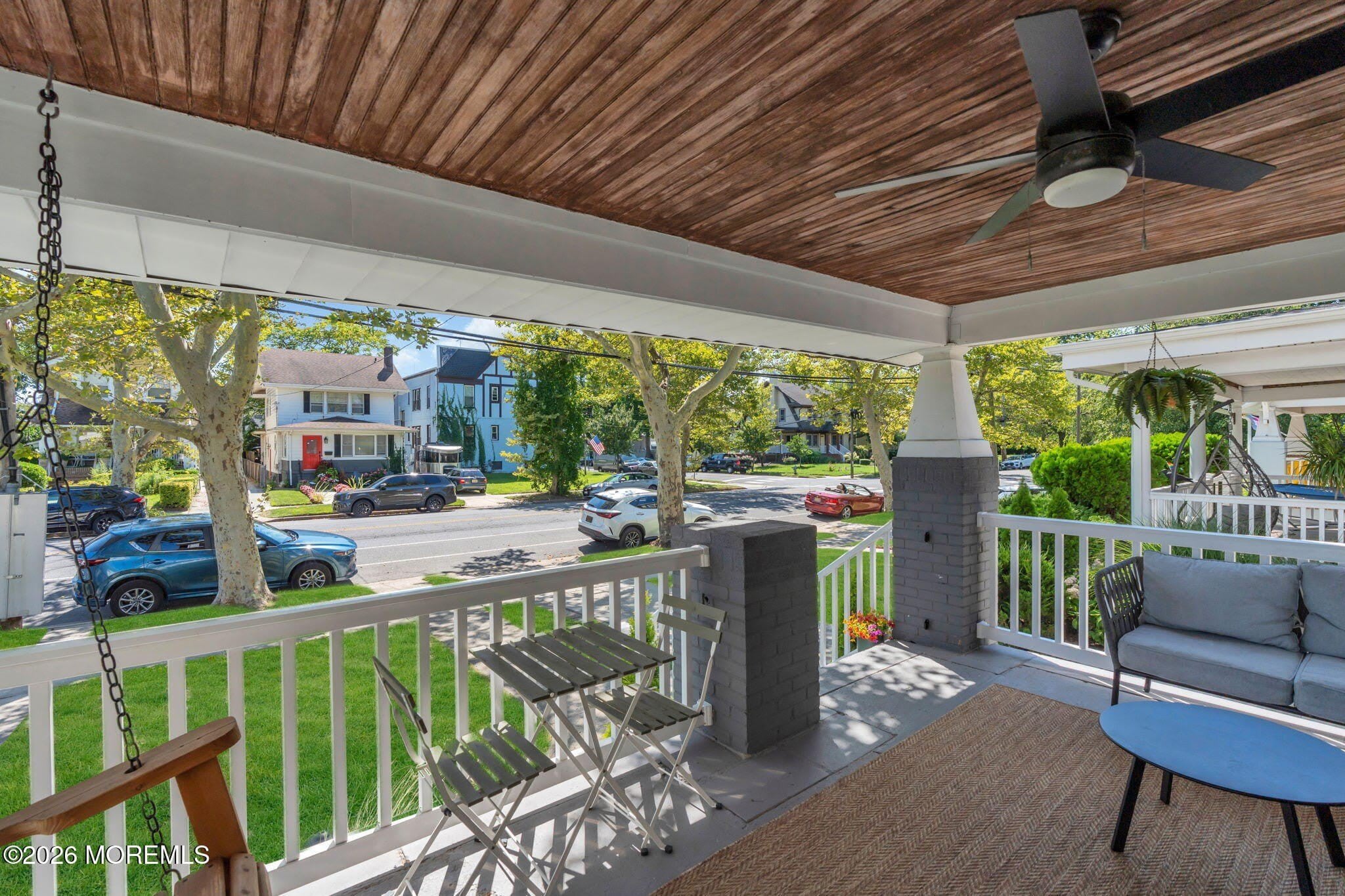 917 4th Avenue – photo 2