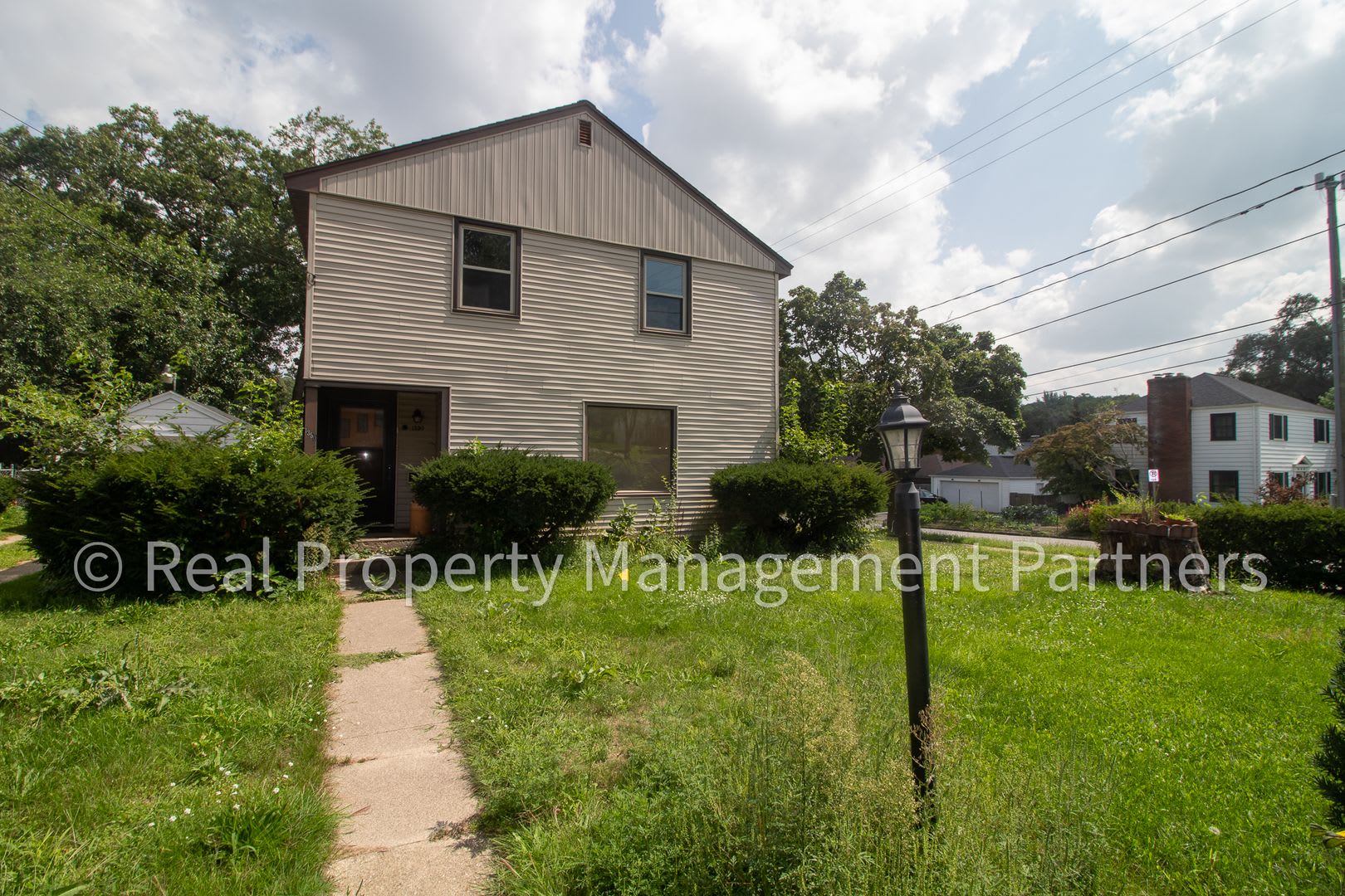 4-Bedroom Home – Renovated Kitchen and 4-Season Sunroom on a Corner Lot – photo 3
