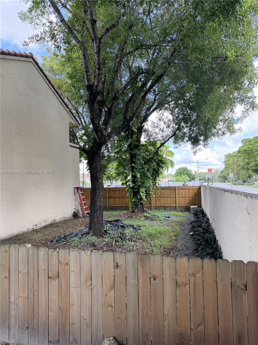 17982 Northwest 68th Avenue – photo 2