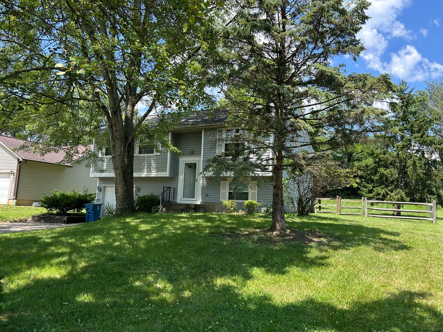 Remodeled 3 Bedroom House in Mason – photo 2