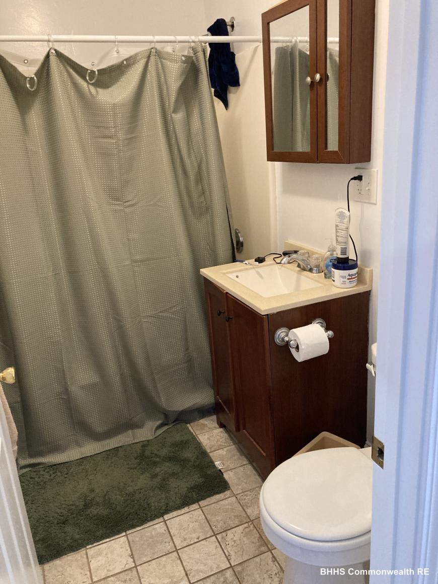 3 Elm St. – photo 5
