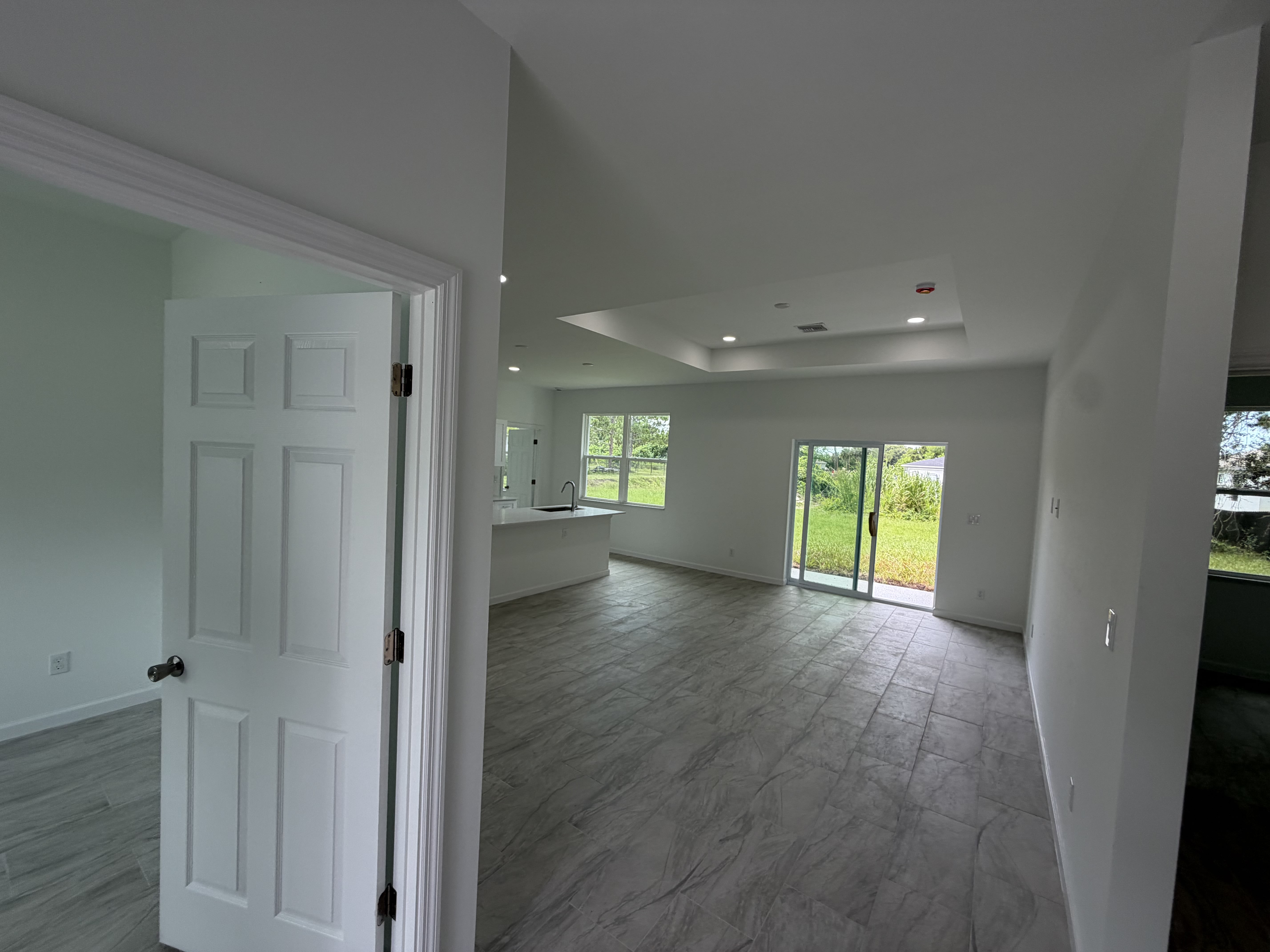 3201 28th St Sw – photo 5