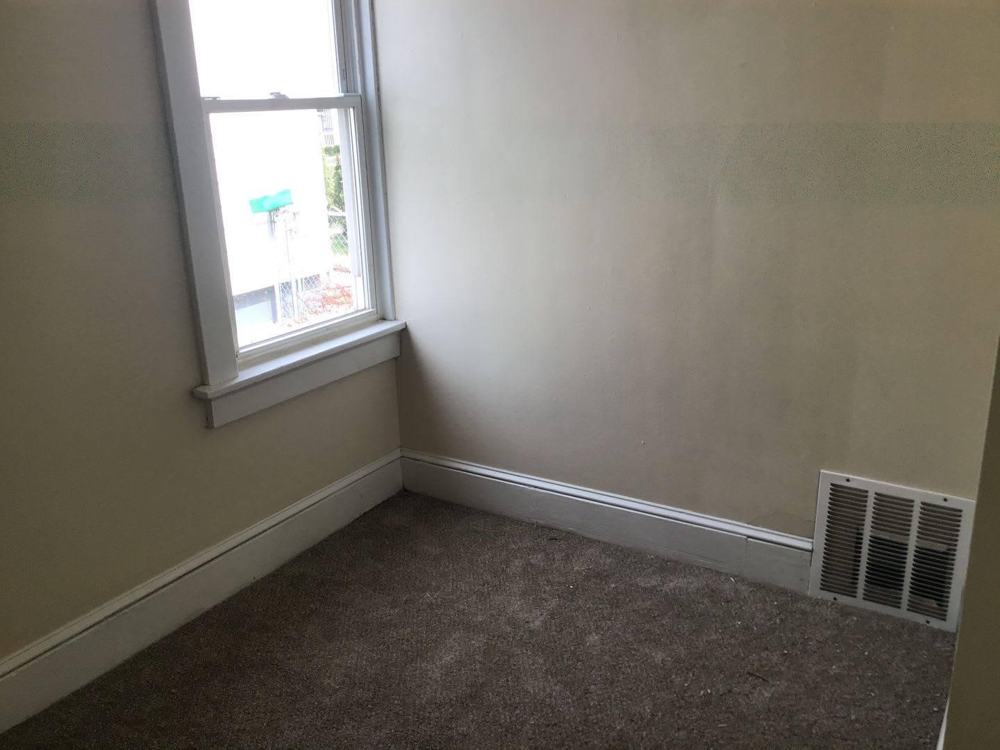 4 Bedroom Single Family Home – photo 3