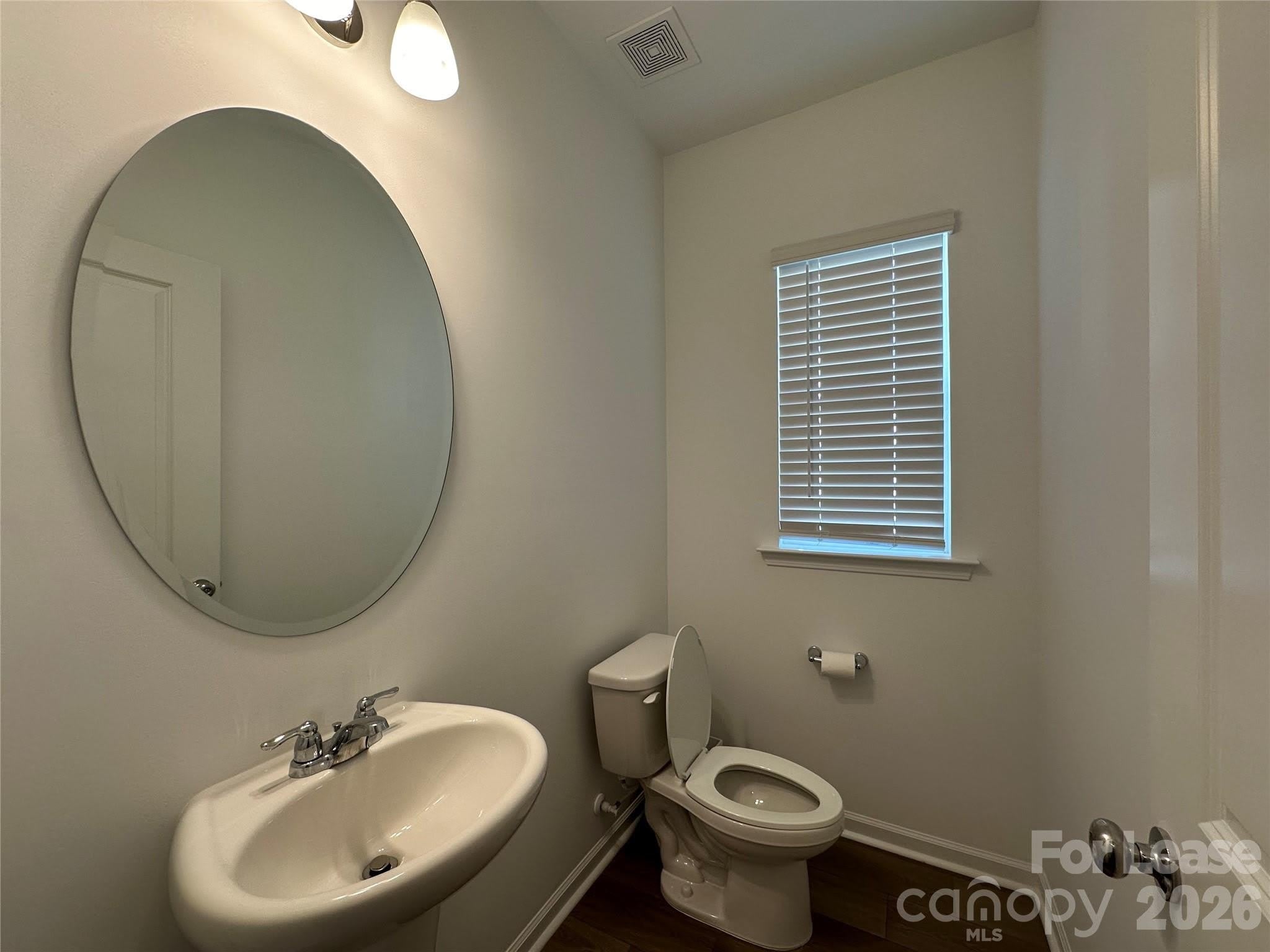 13010 Rover Street – photo 3