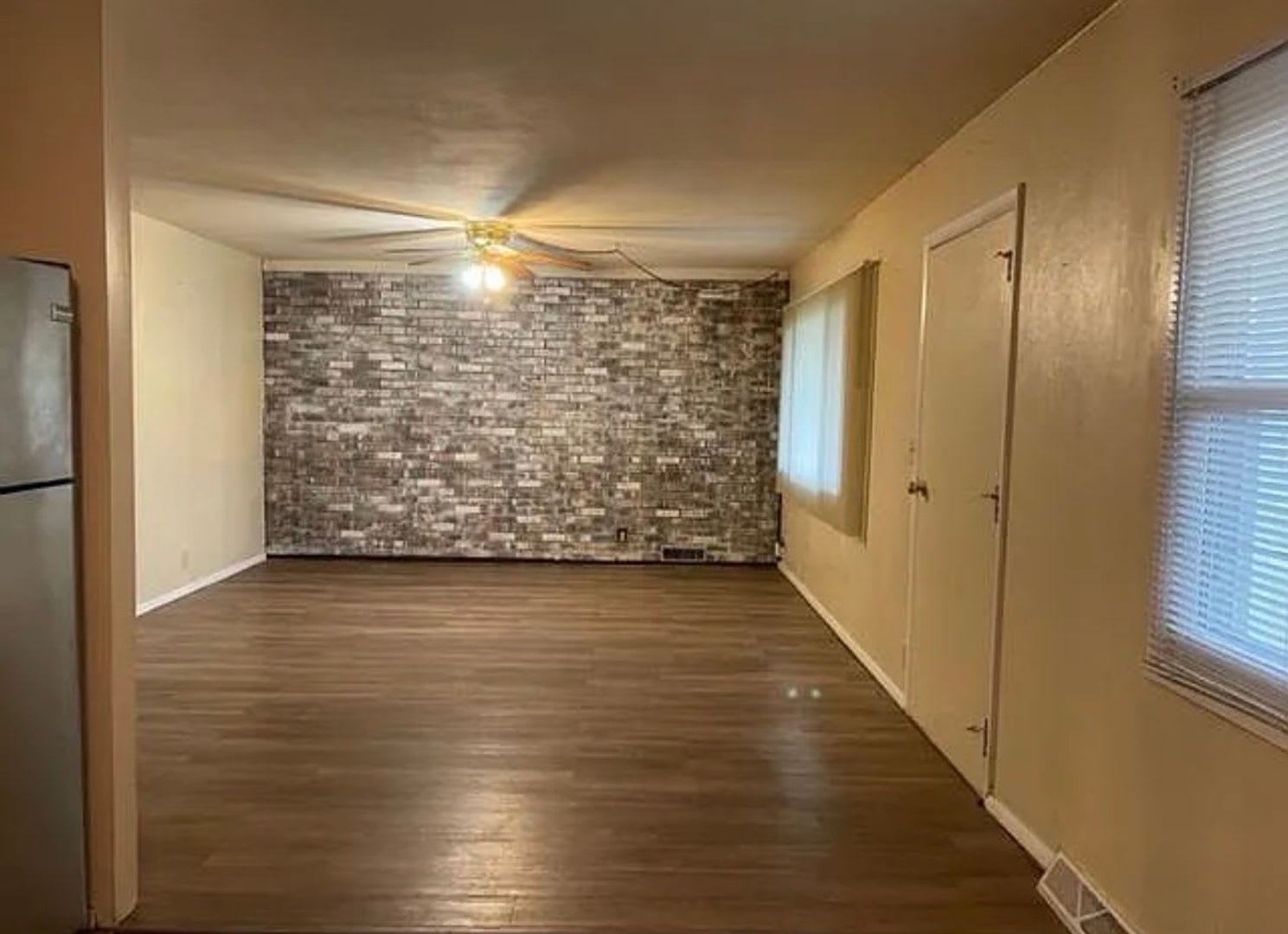 3 bed/2 bath – photo 4