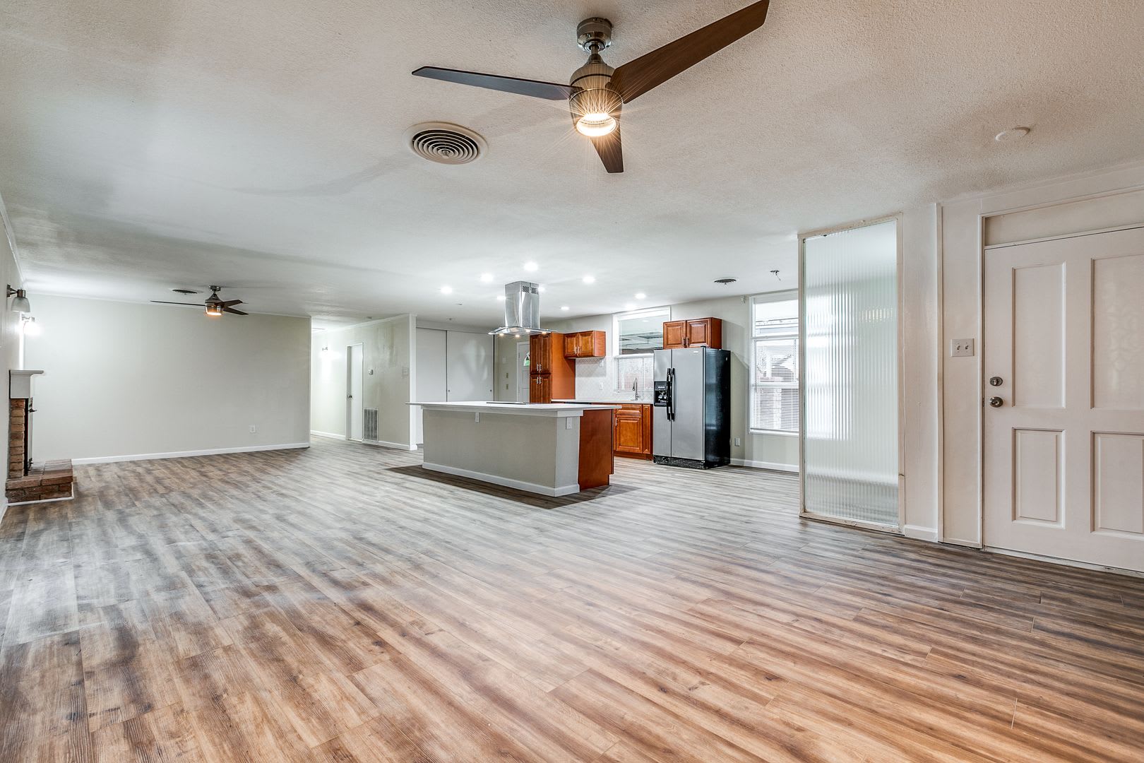 MID-CENTURY MODERN IN BEL MEADE – photo 5
