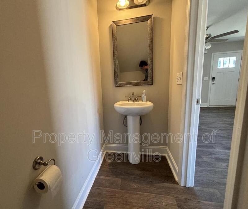 121 Rubin Ave – photo 2