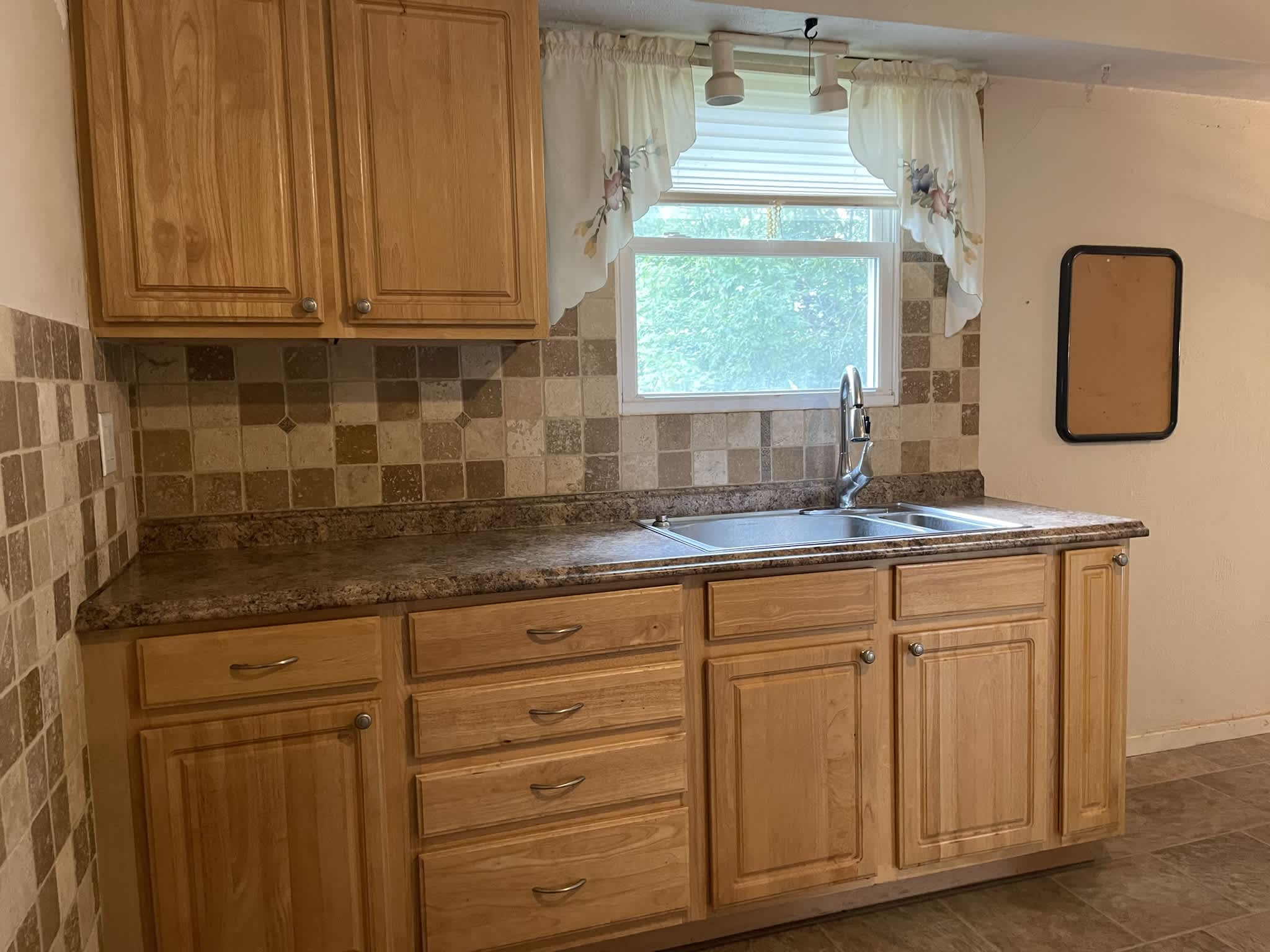 506 Maple Ridge – photo 5