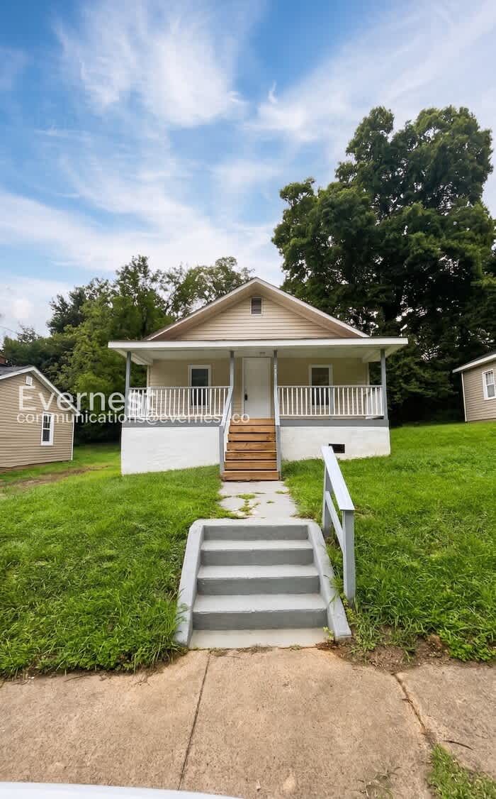 317 West Twenty-Third Street – photo 2