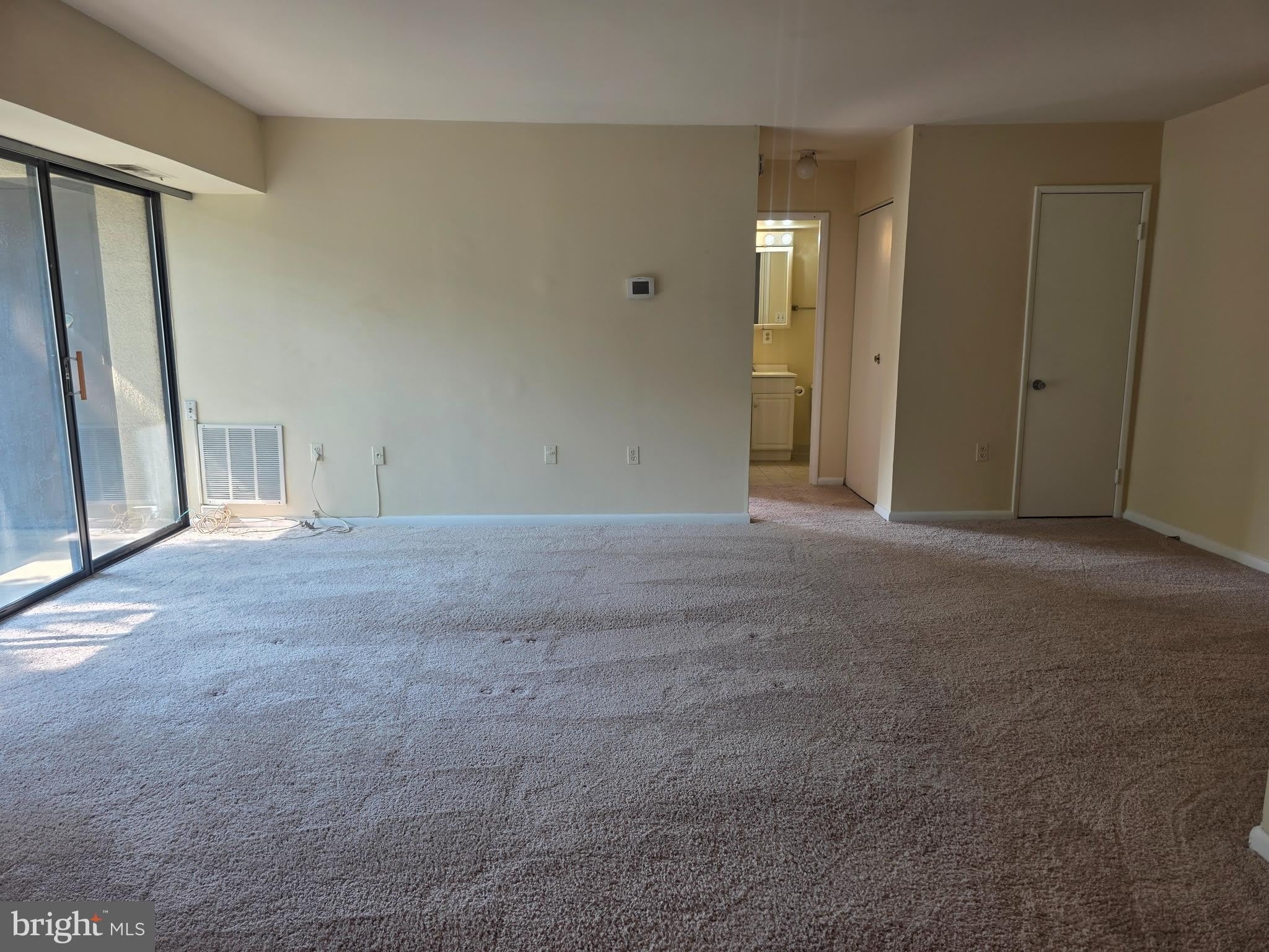 15609 DORSET Road – photo 4