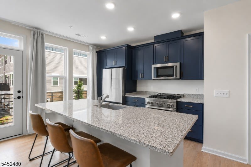 7 Jessica Lane Unit 11205 – photo 4
