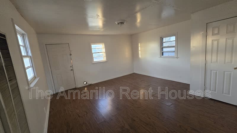1113 NW 21st Ave – photo 4