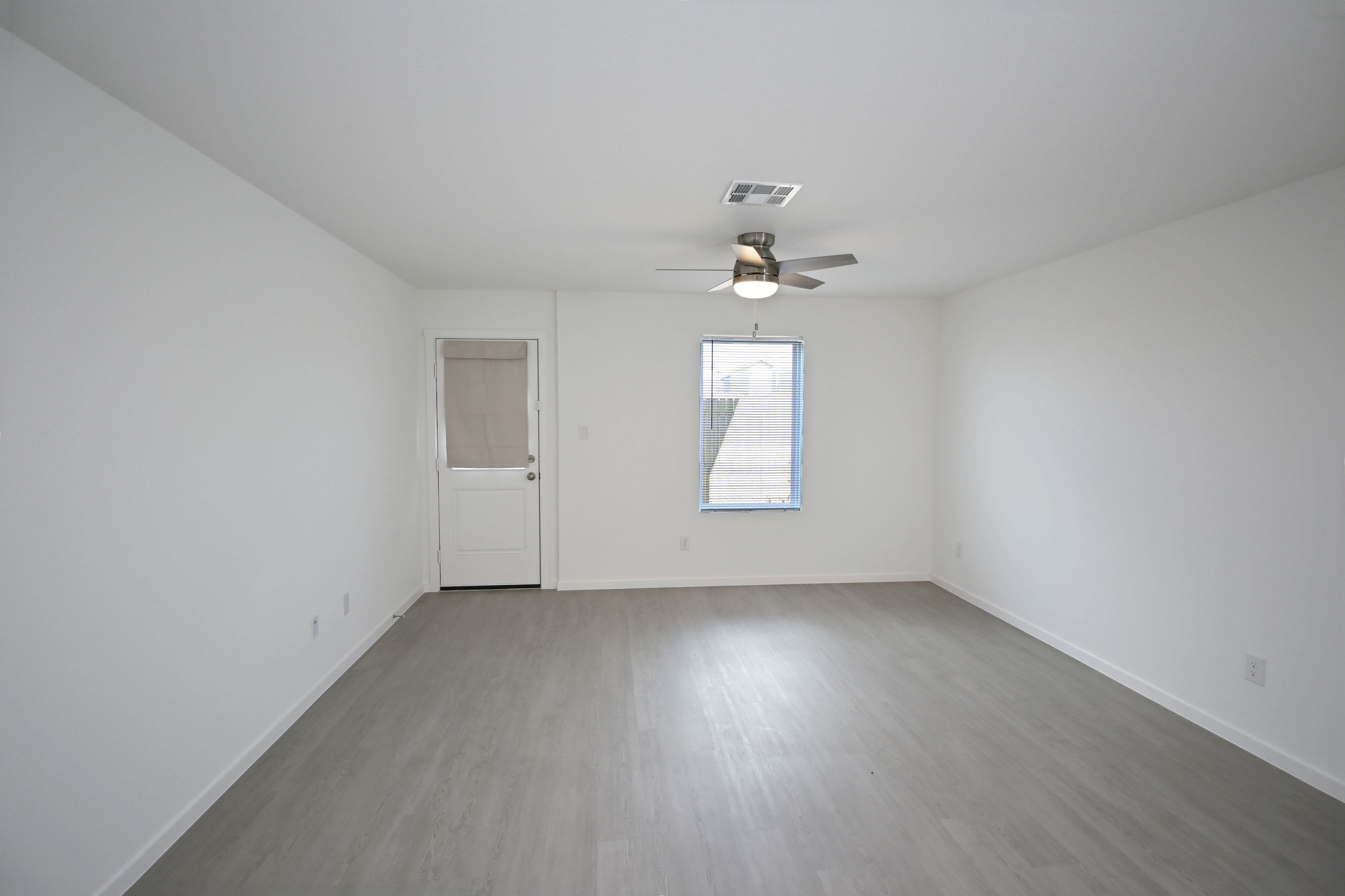 4949 Winecup Cove – photo 5