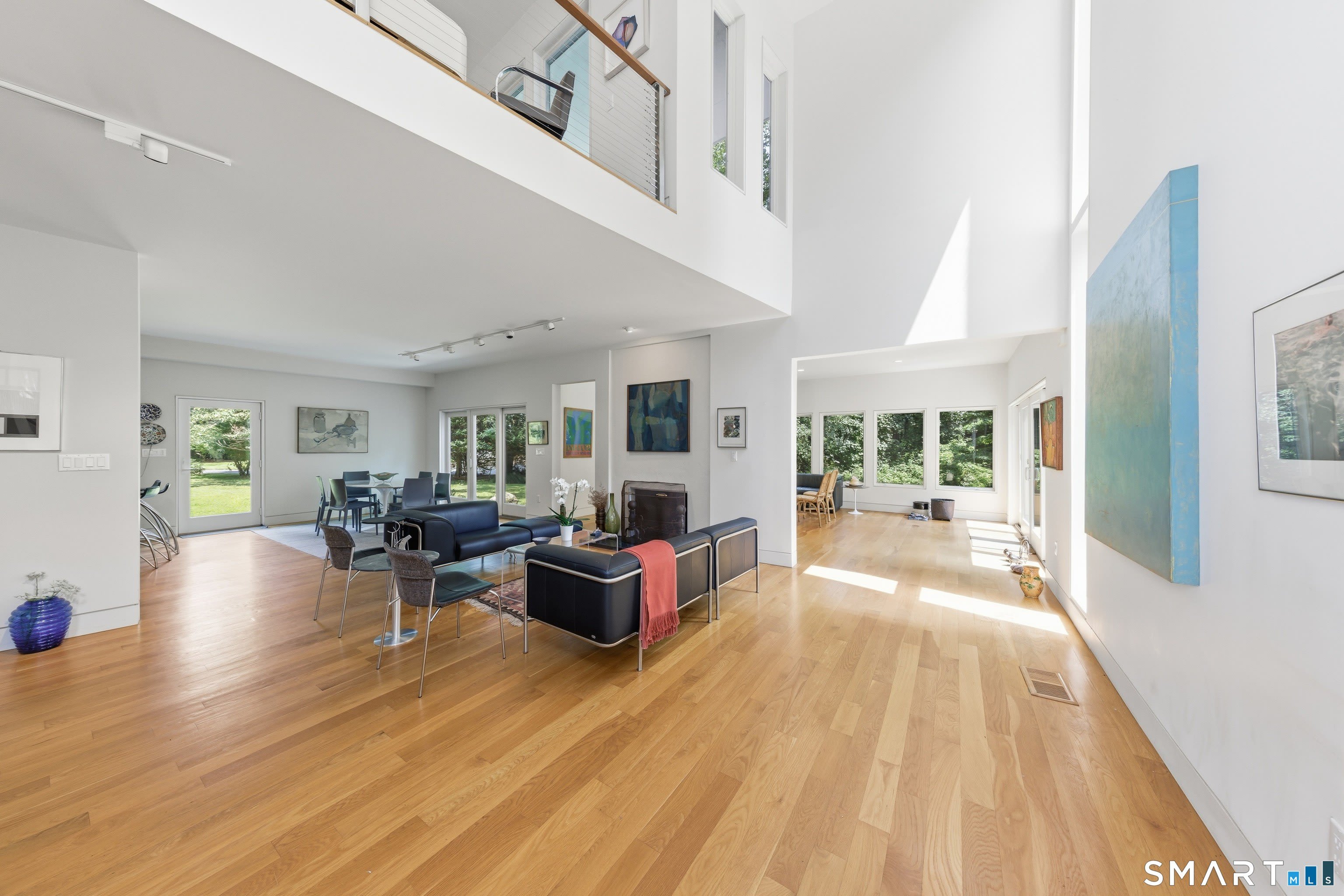 51 Maple Avenue S – photo 2