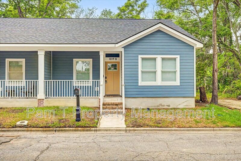 1019 W 35th St – photo 2