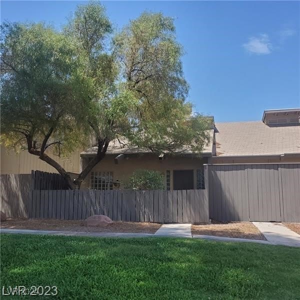 4032 Village Square – photo 1