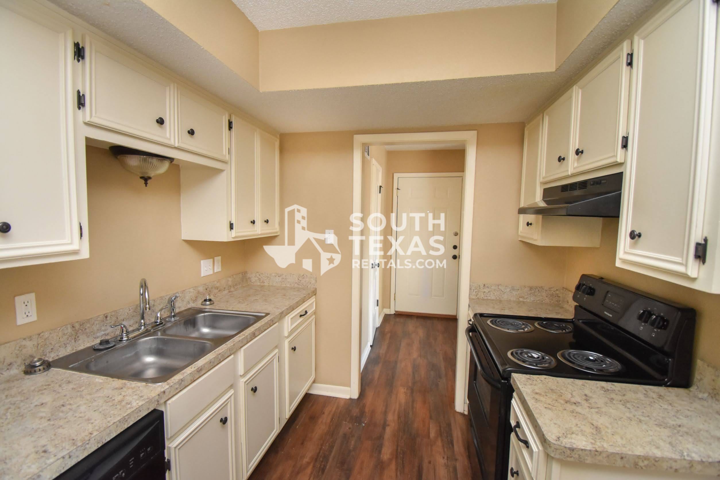 1905 Melrose AveApt B – photo 5