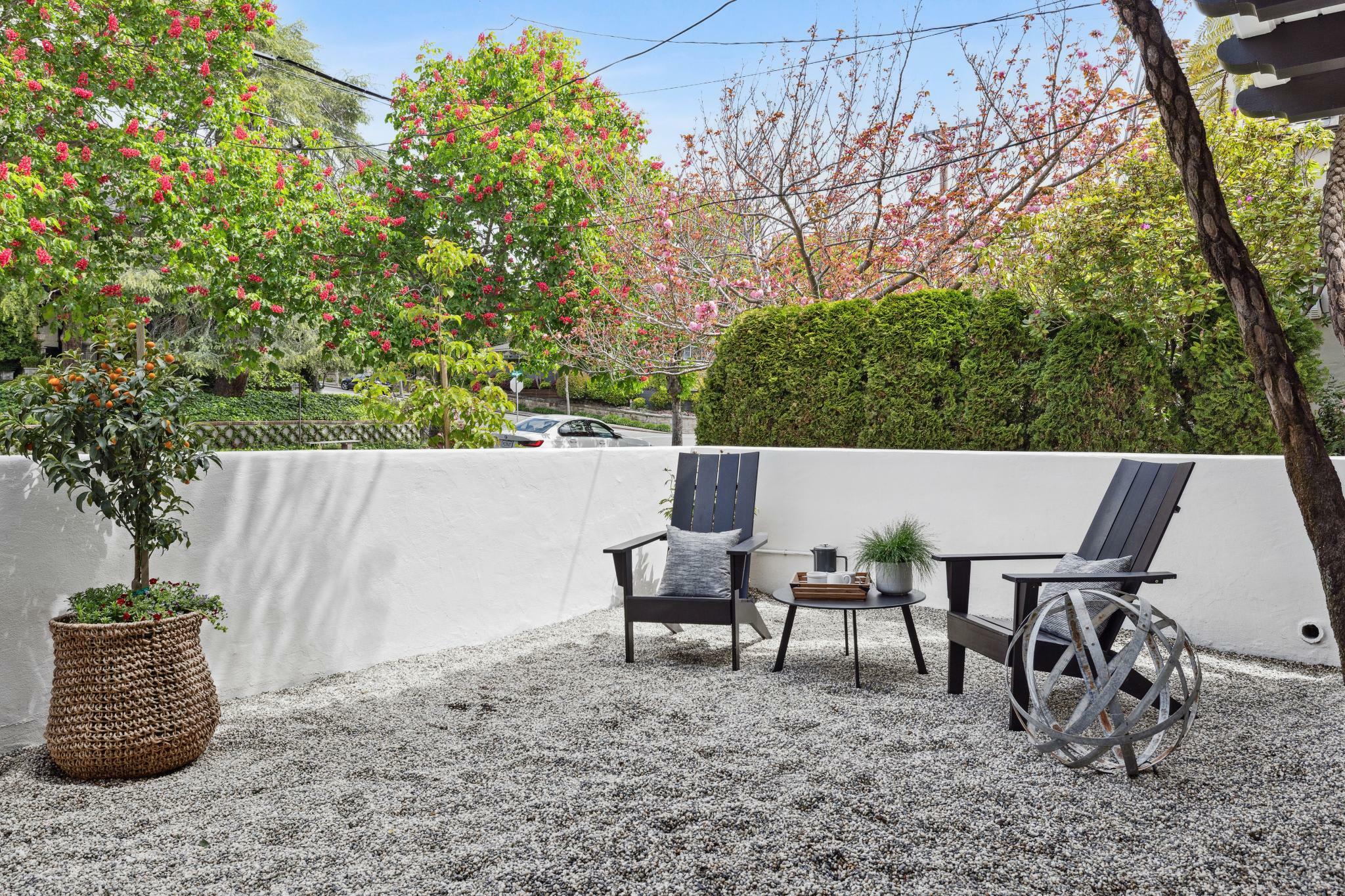254 Sheridan Avenue – photo 2