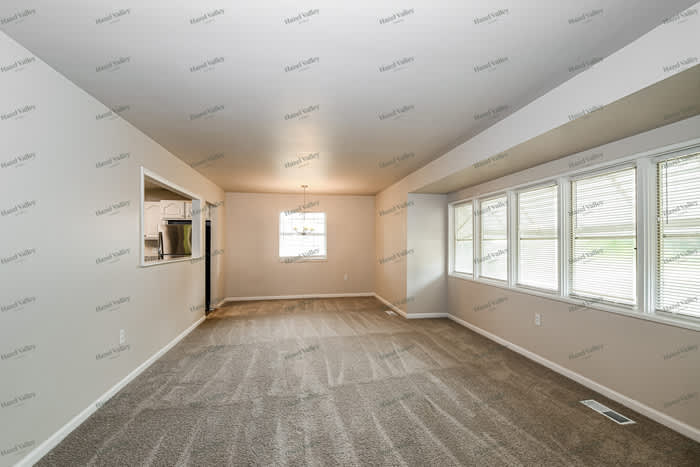 1590 Bay Meadows Drive – photo 5