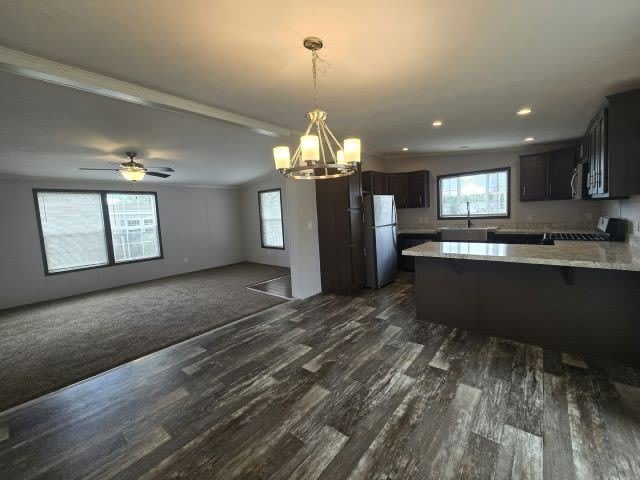1411 Center Dr – photo 3