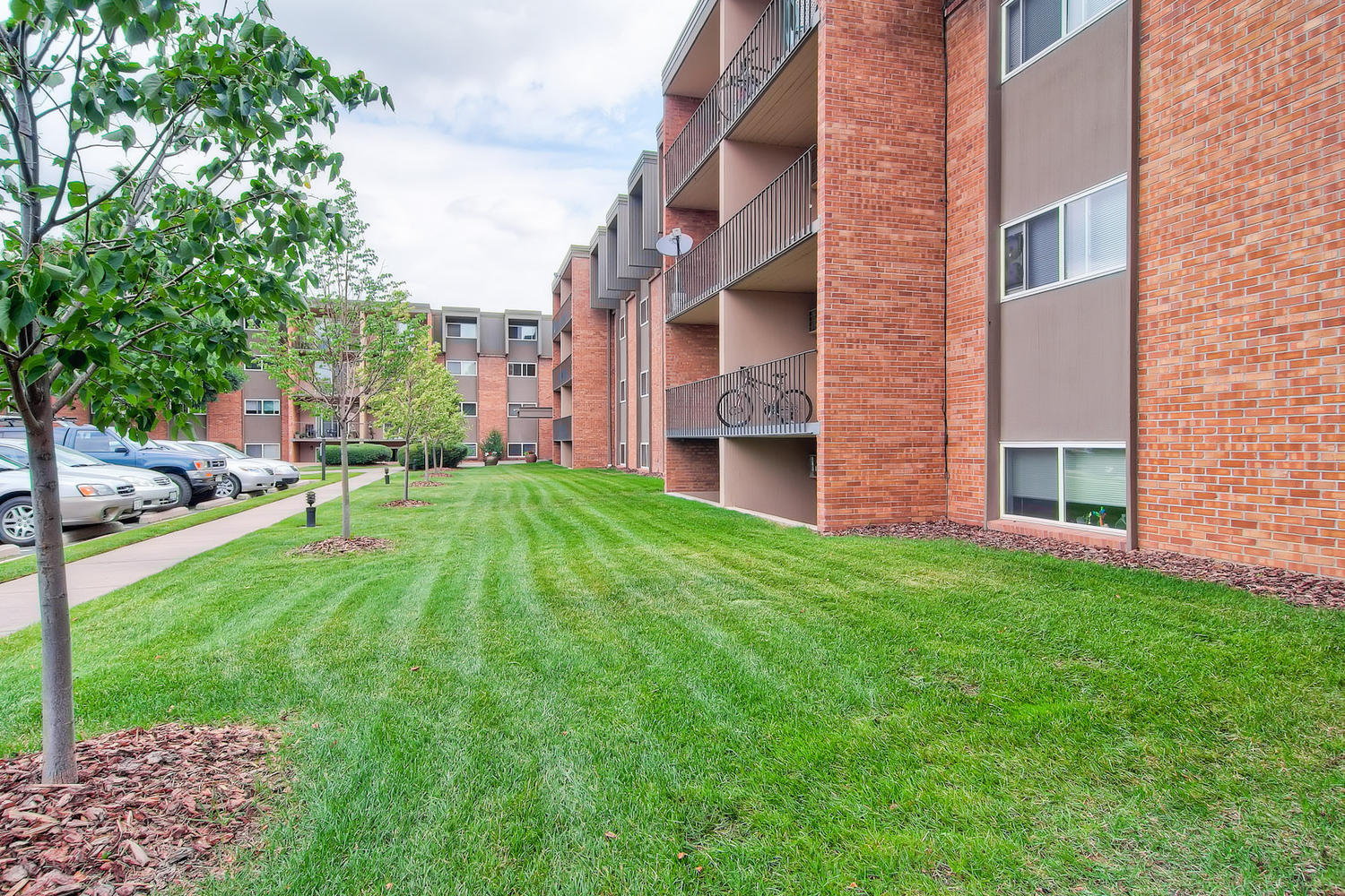 Glenlake Apartments – photo 4