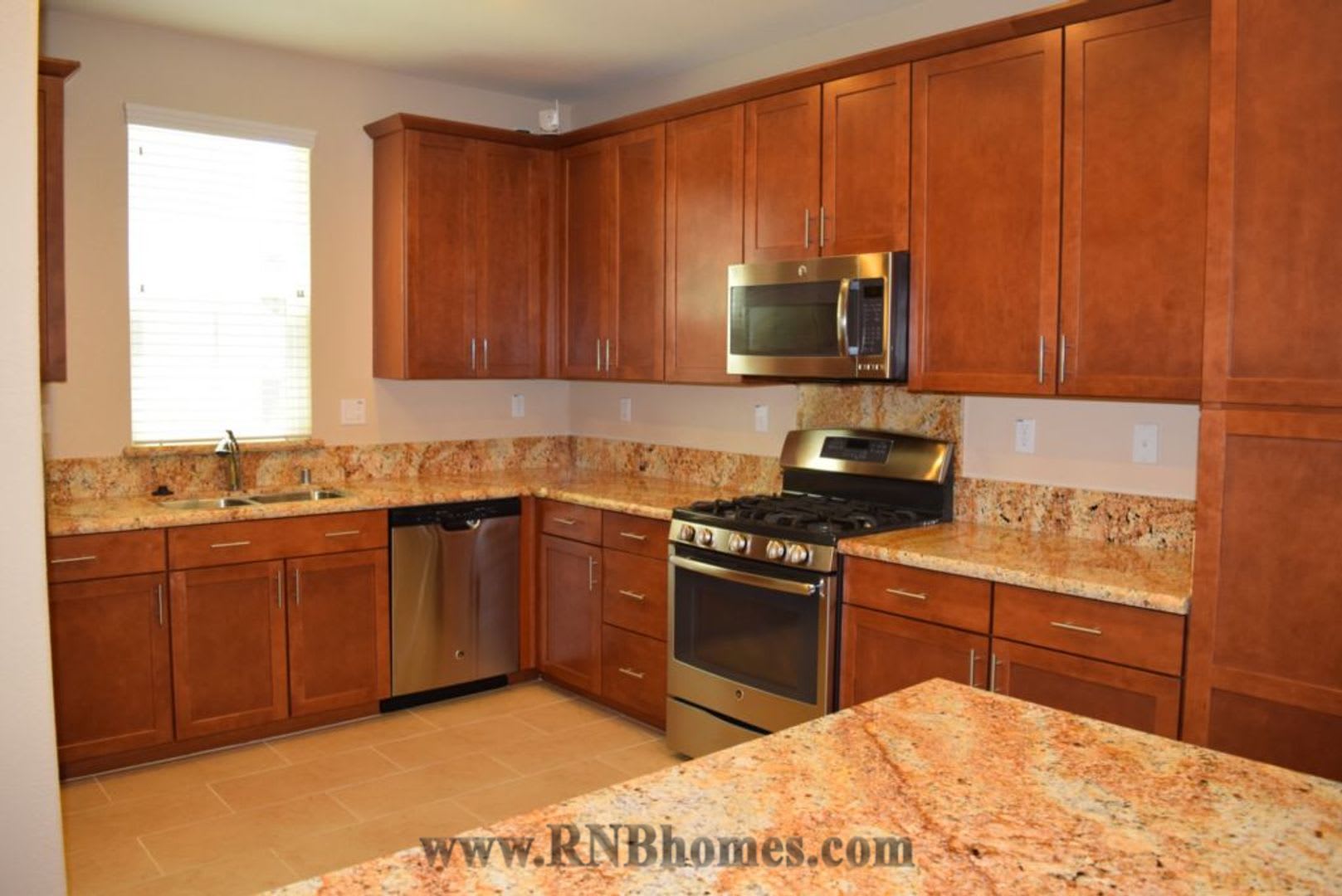 900 Lyon Place – photo 5