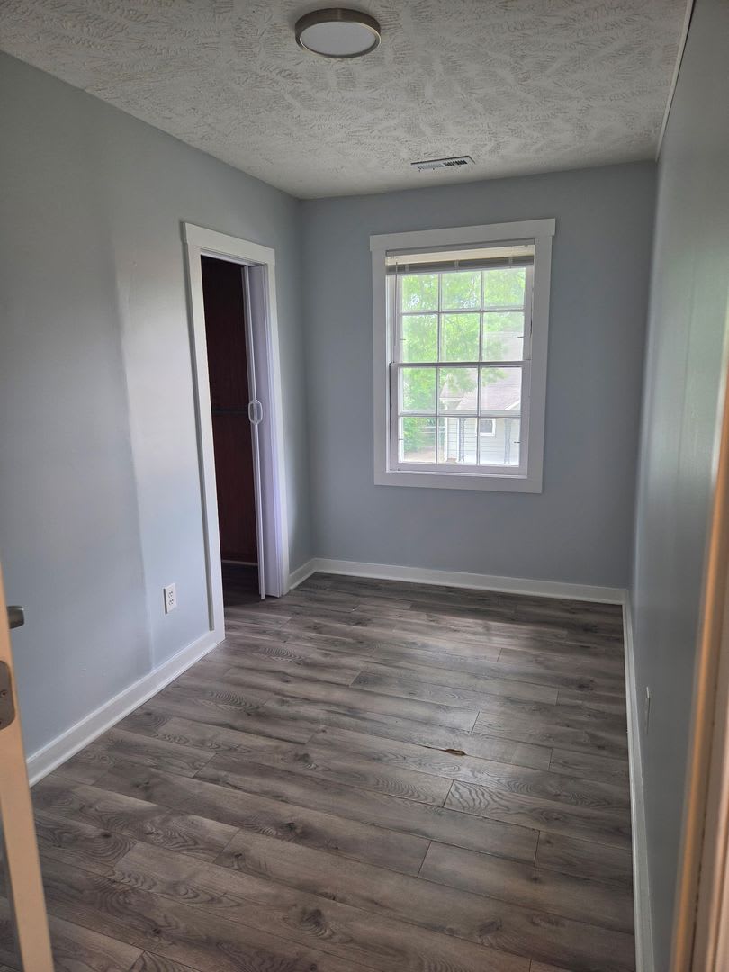 909 Bryan Street – photo 4
