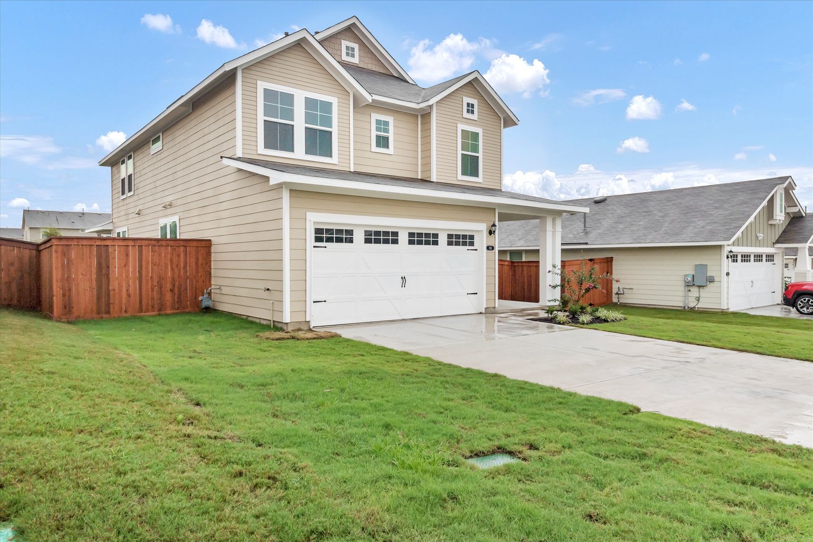 135 Lyndon Dr, San Marcos, Texas 78666 – photo 2