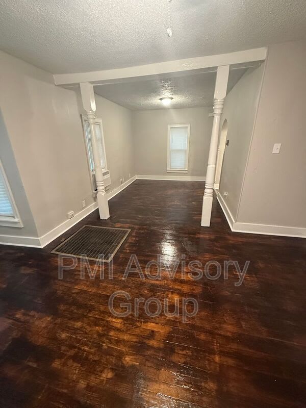 709 SW Watson Ave – photo 5