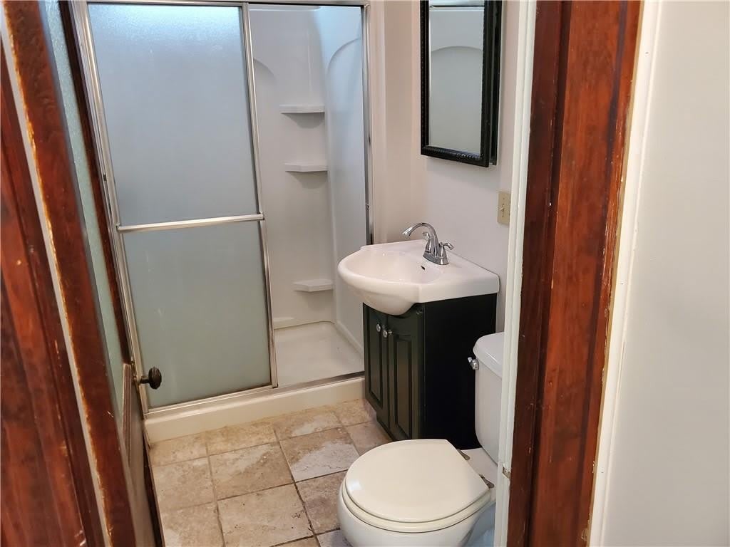 668 Grove Street – photo 5