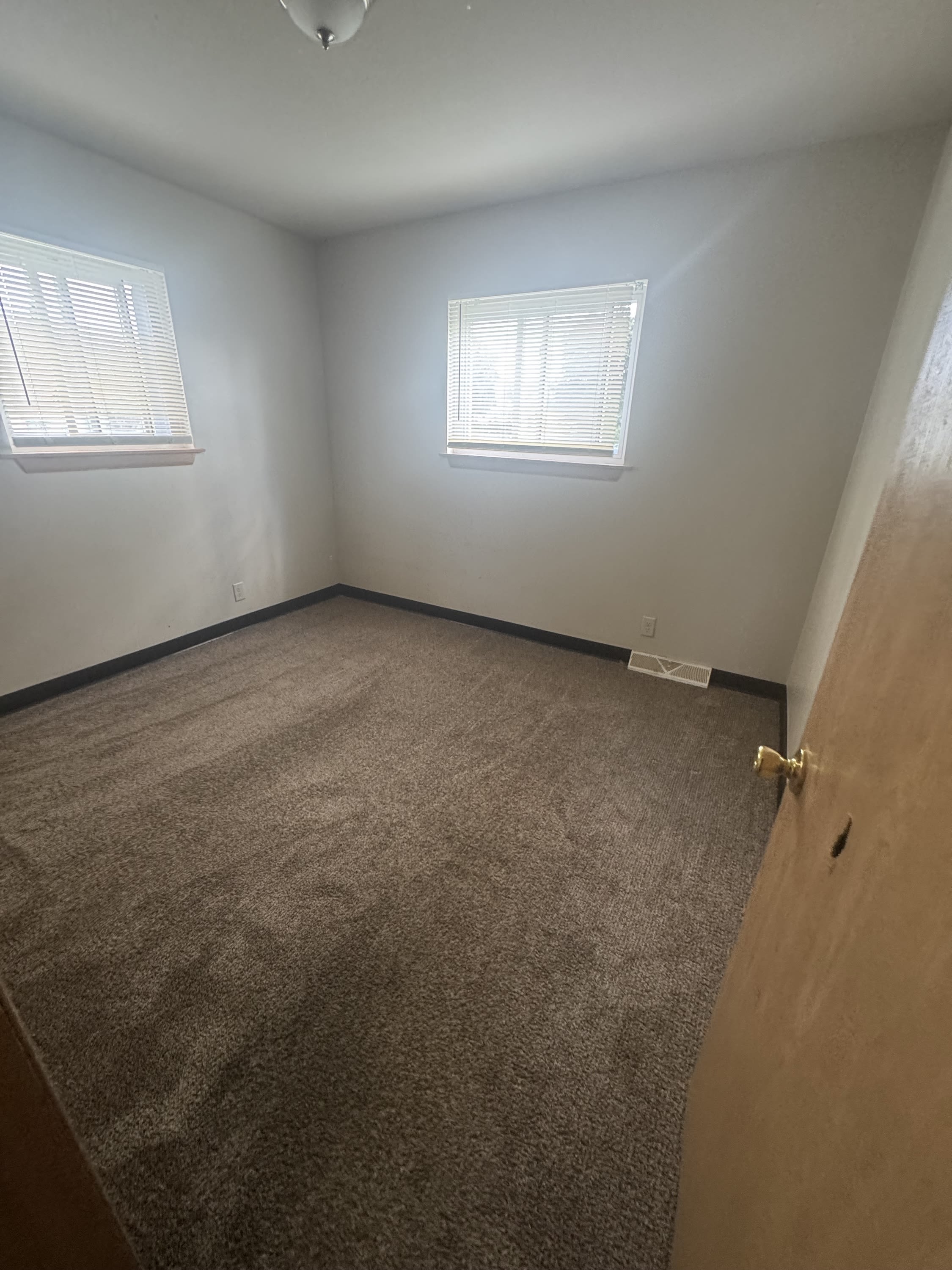 9000 West Carmen Avenue – photo 5