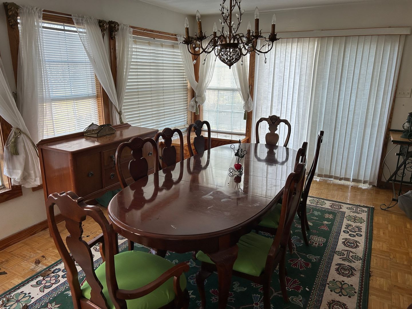 Spacious 4BR House in Brownsboro – photo 5