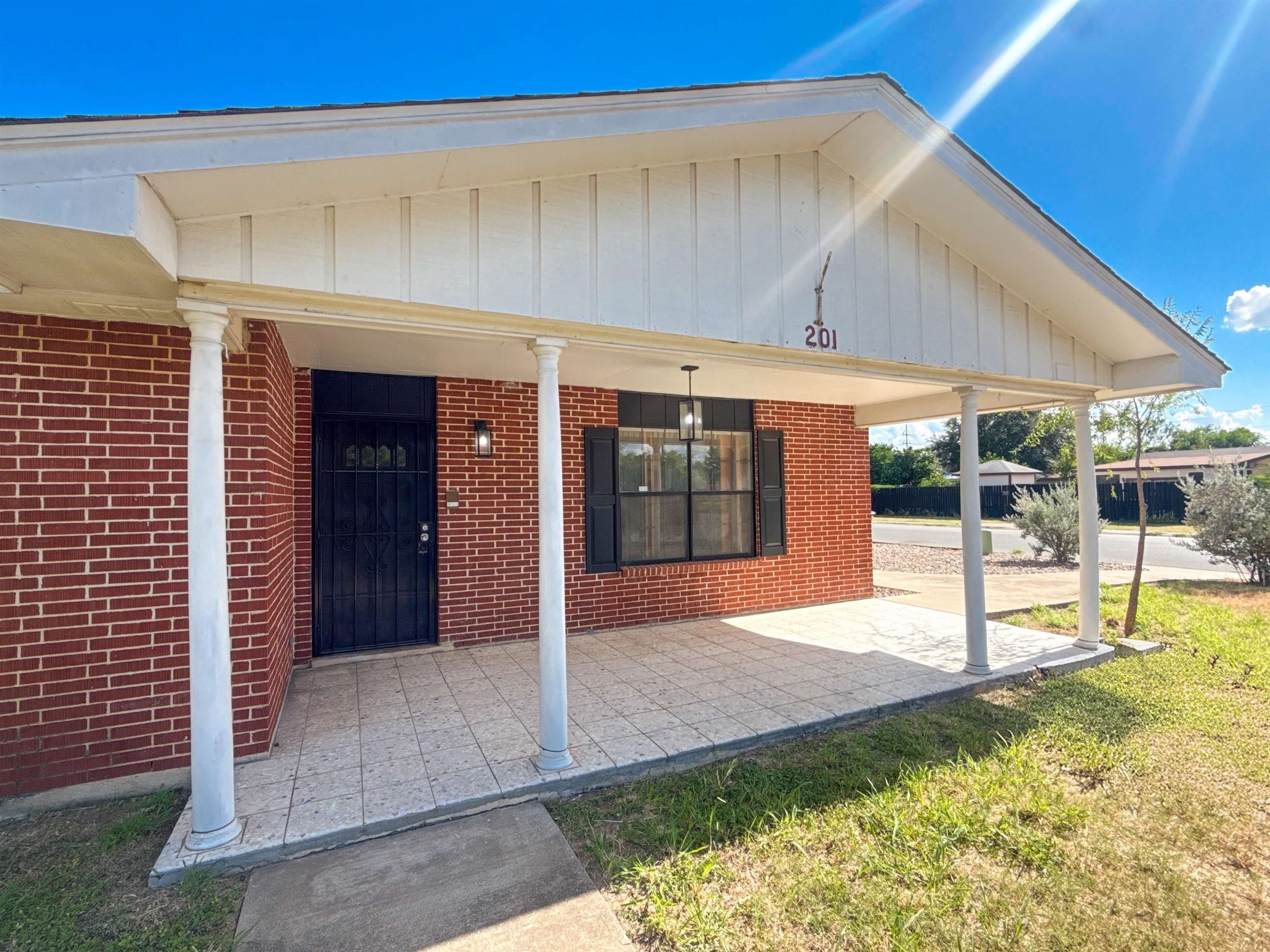 201 Gumwood Ln – photo 3