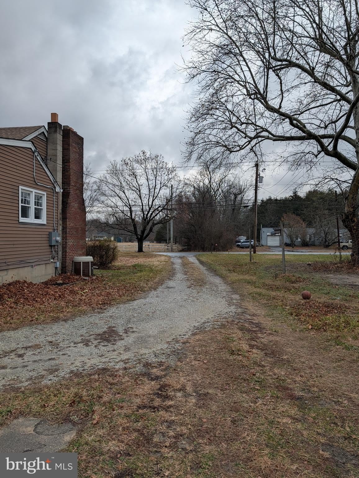 2316 COLES MILL Road – photo 4