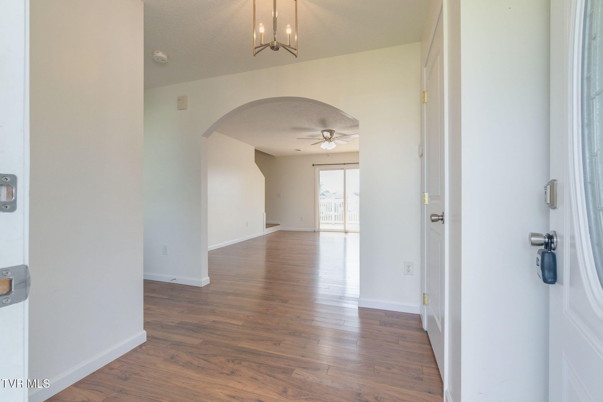 2201 Fox Meadows Circle – photo 5