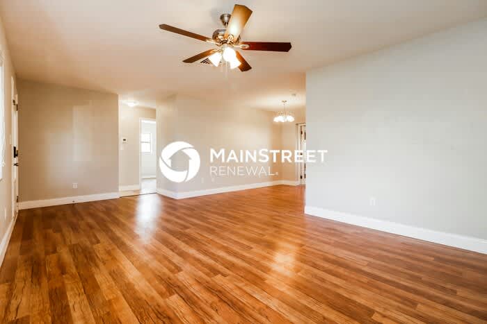 9894 110th Lane North – photo 3