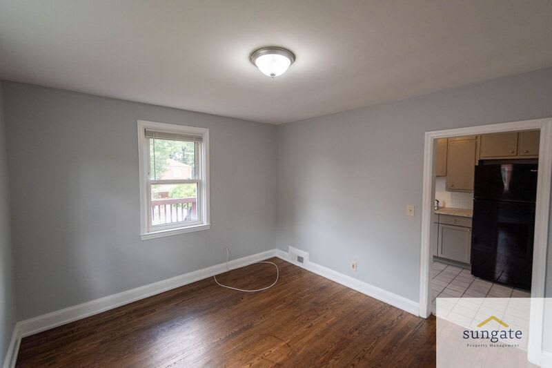 831 N Chapelgate Ln – photo 4