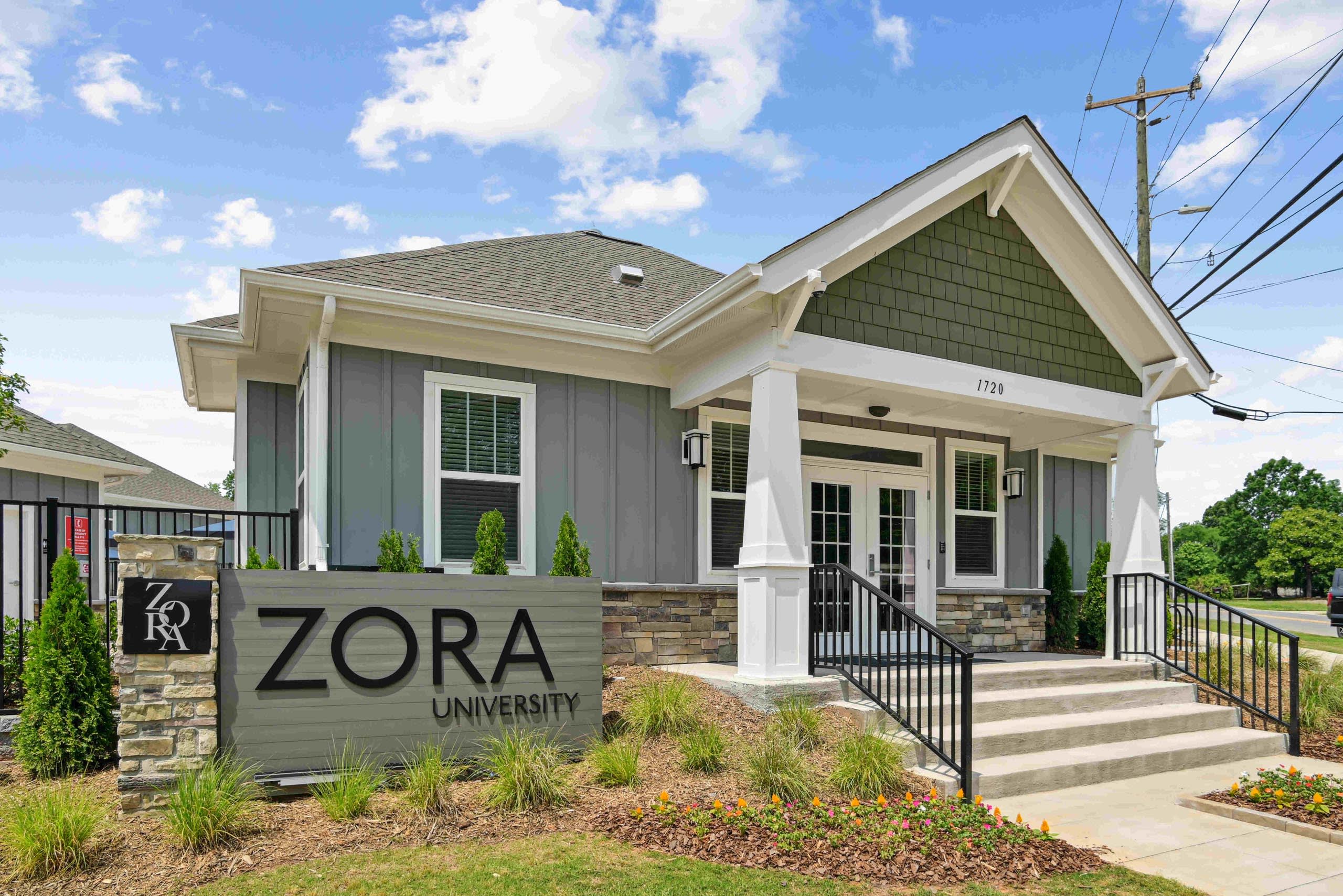 Zora University – photo 2